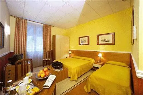 B&B Residenza Manzoni Firenze 3*,  Italien